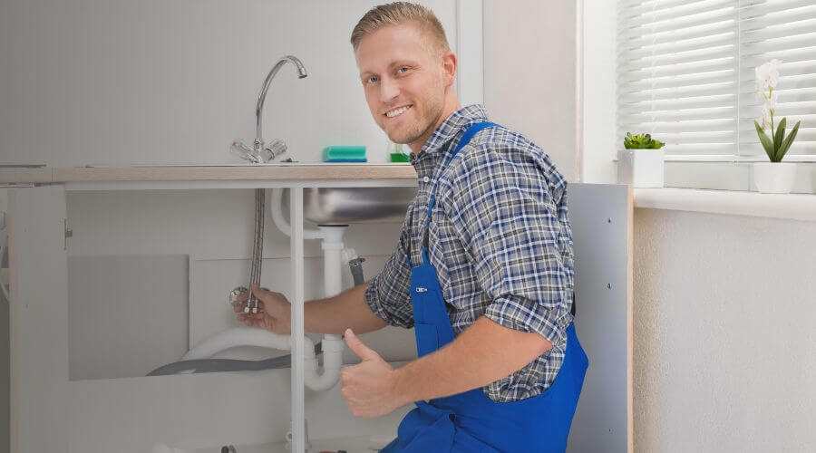 Expert burst pipe repair services in Bowman, ND